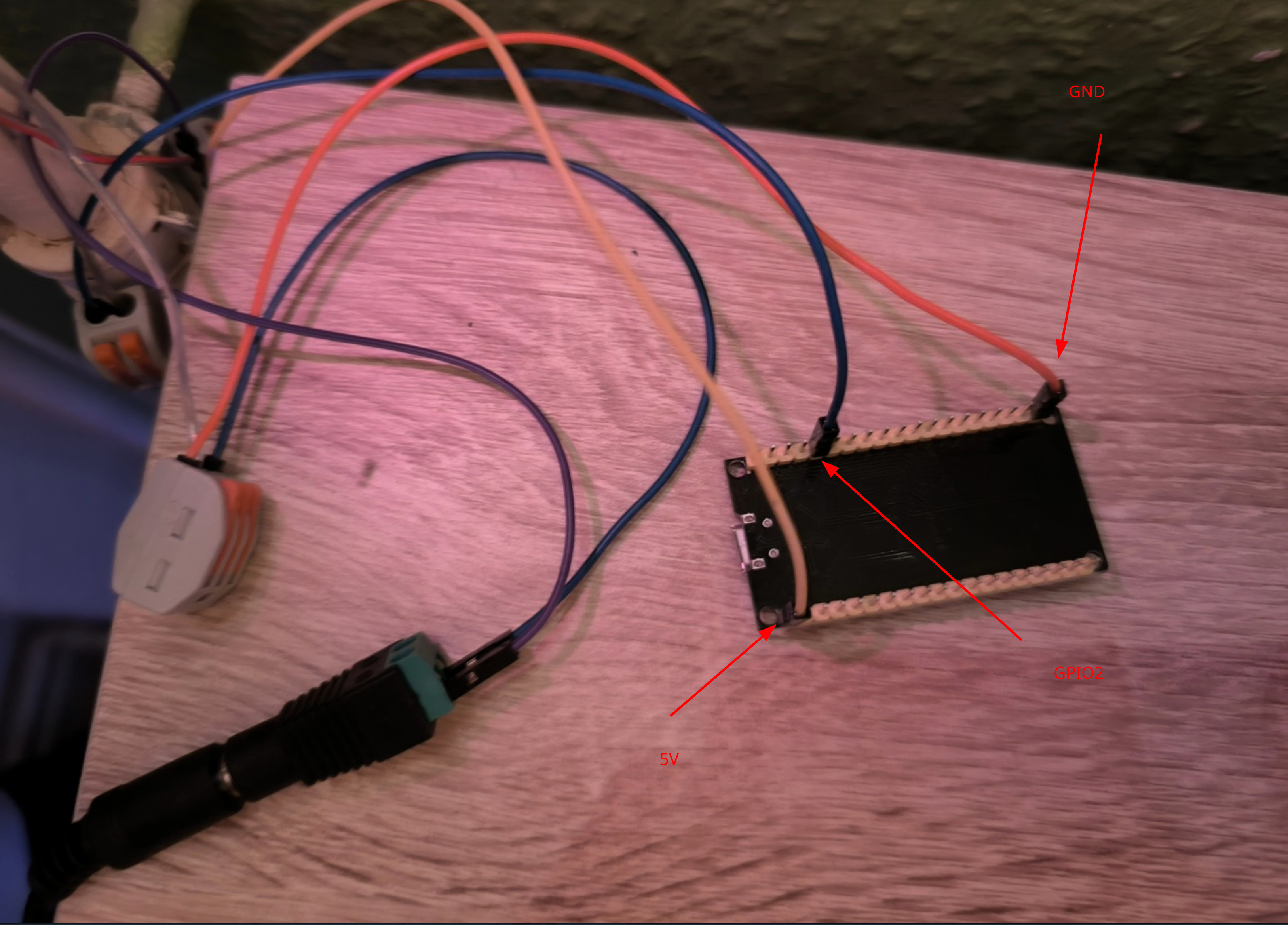 NodeMCU ESP32 wired up